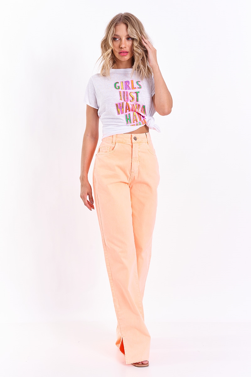 Calça Wide Leg Cargo Laranja: Ousadia e Estilo