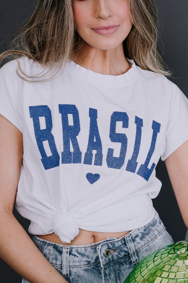 T-Shirt Brasil Branca: As t-shirts em 100% algodão mais estilosas