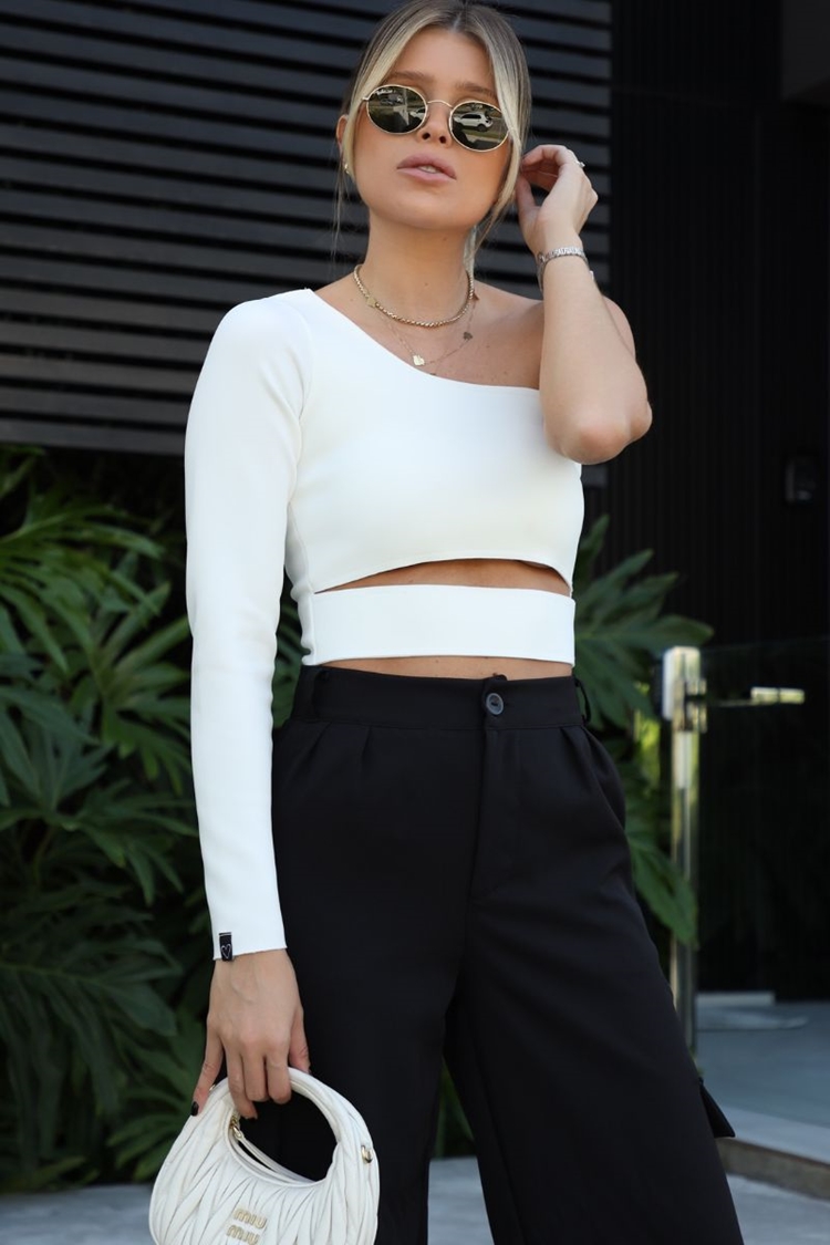 Cropped Off White - Novo! - Desapegos de Roupas quase novas ou